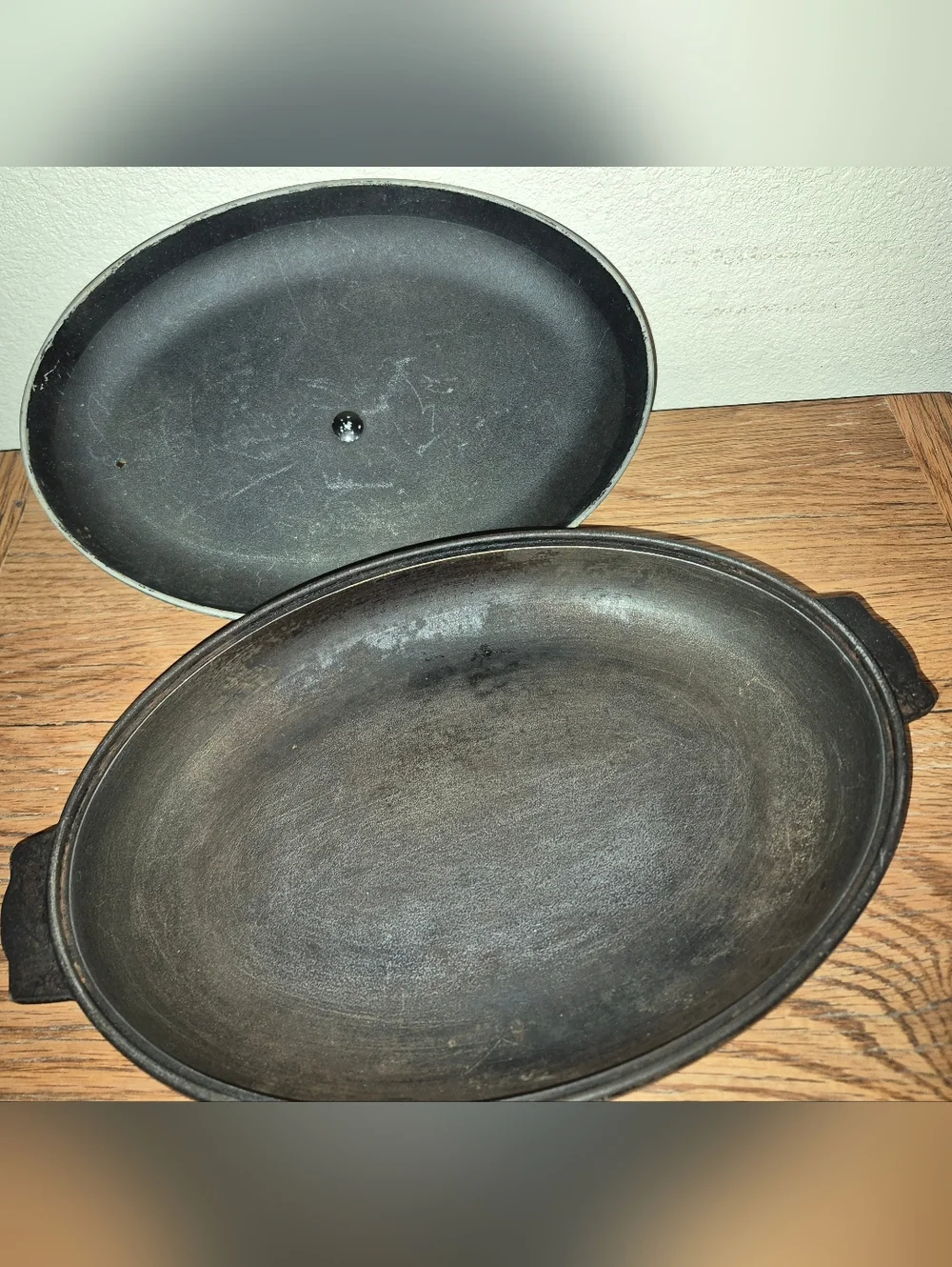 Vintage Table Pan , Turqoise